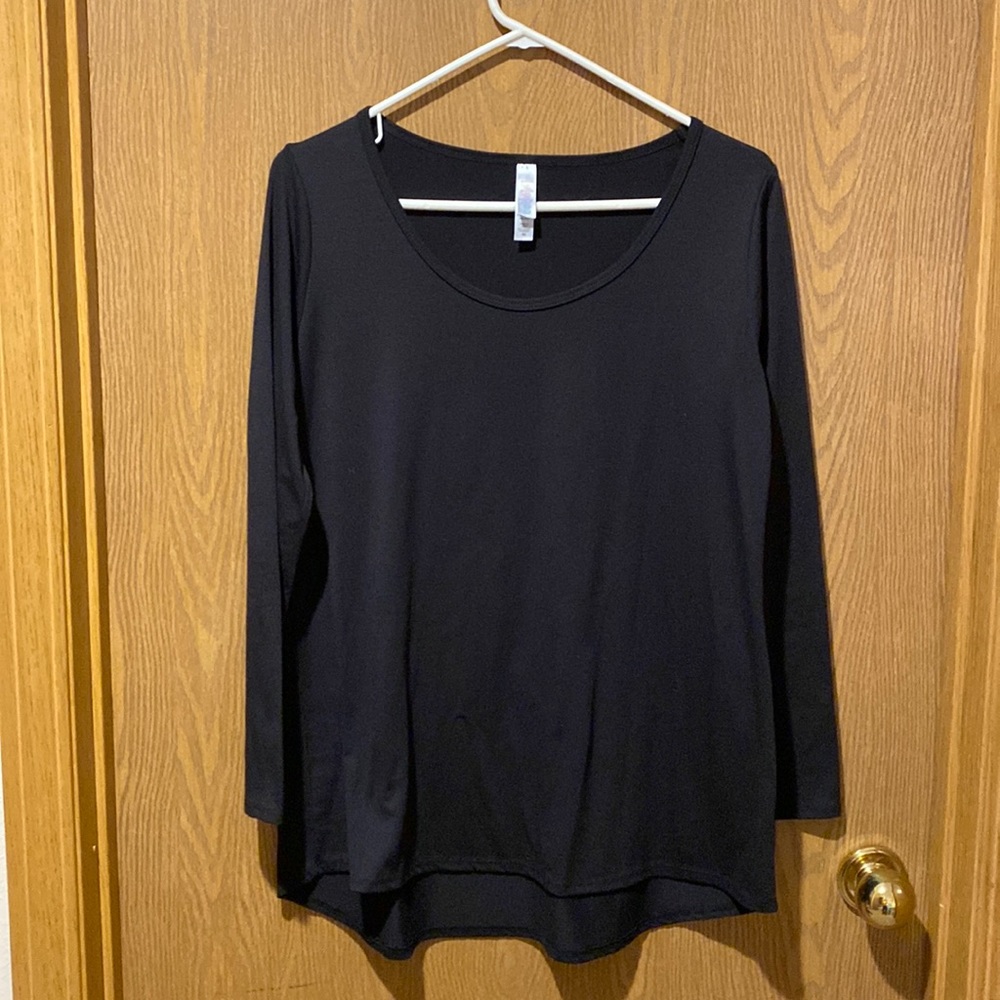 LulaRoe long sleeve black top